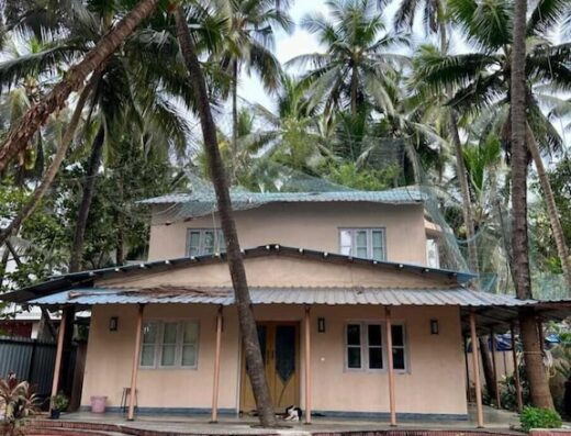 Beach House Shahab Bungalow