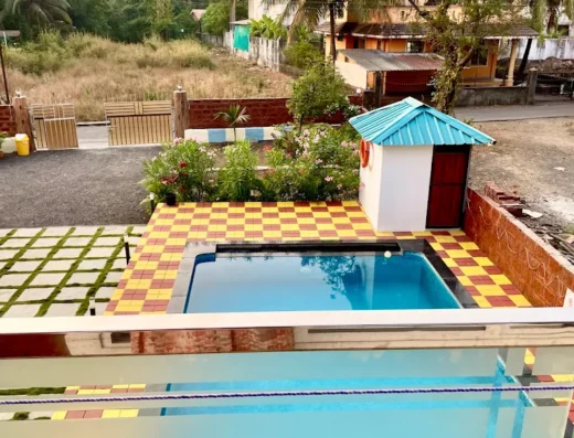 Scarlet Resort