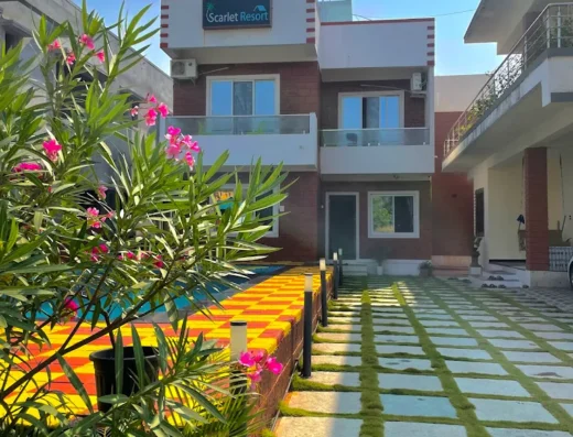 Scarlet Resort