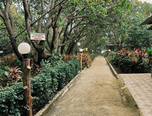 Hill View Village Resort
