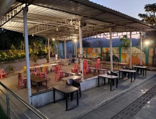 Mansi Farm & Resort