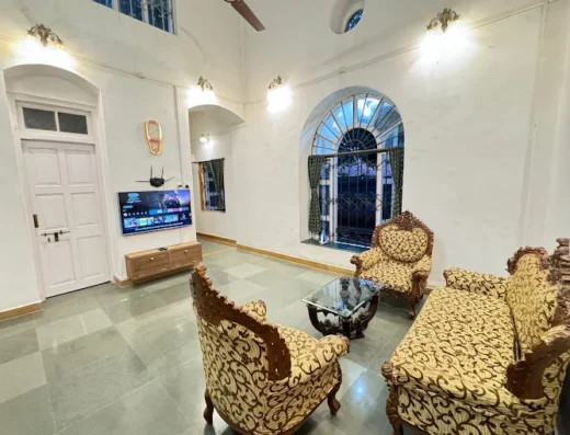 Silver Oaks Villa