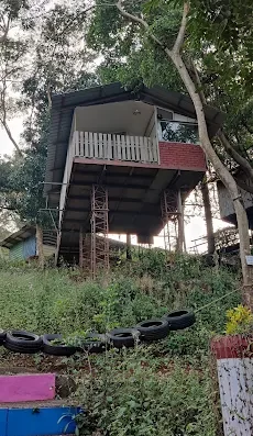Aranya-van Camping