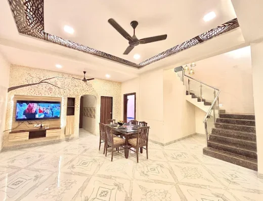 Hill Crest Villa