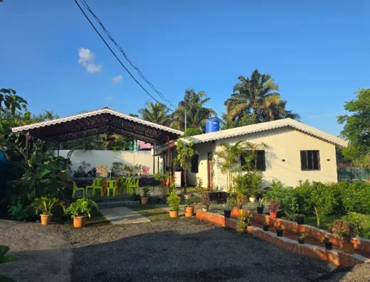 Aarti Villa