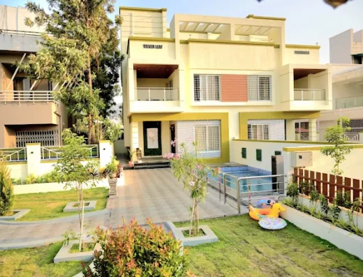 Silver Leaf Villa