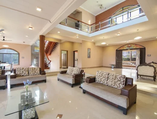 Akbar Villa