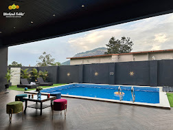 Weekend Fables Villa