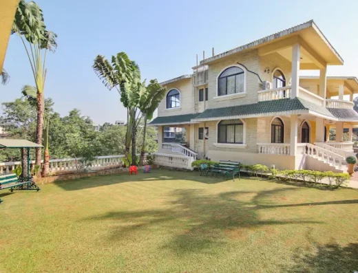 Akbar Villa