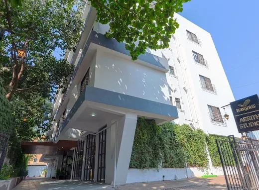Magnus Aerith Studios Hotel