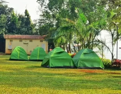 Off Ciff Camping