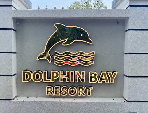 Dolphin Bay Resort